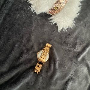 Jennifer Lopez Other - Jennifer Lopez Crystal Stainless Steel Watch Jennifer Lopez Other - Jennifer Lopez Crystal Stainless Steel Watch